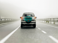 車間距離が普通の車